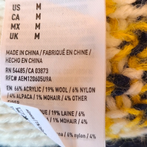 American Eagle Outfitters Wool Mohair Blend Cardigan Size Medium NWT - Picture 8 of 8